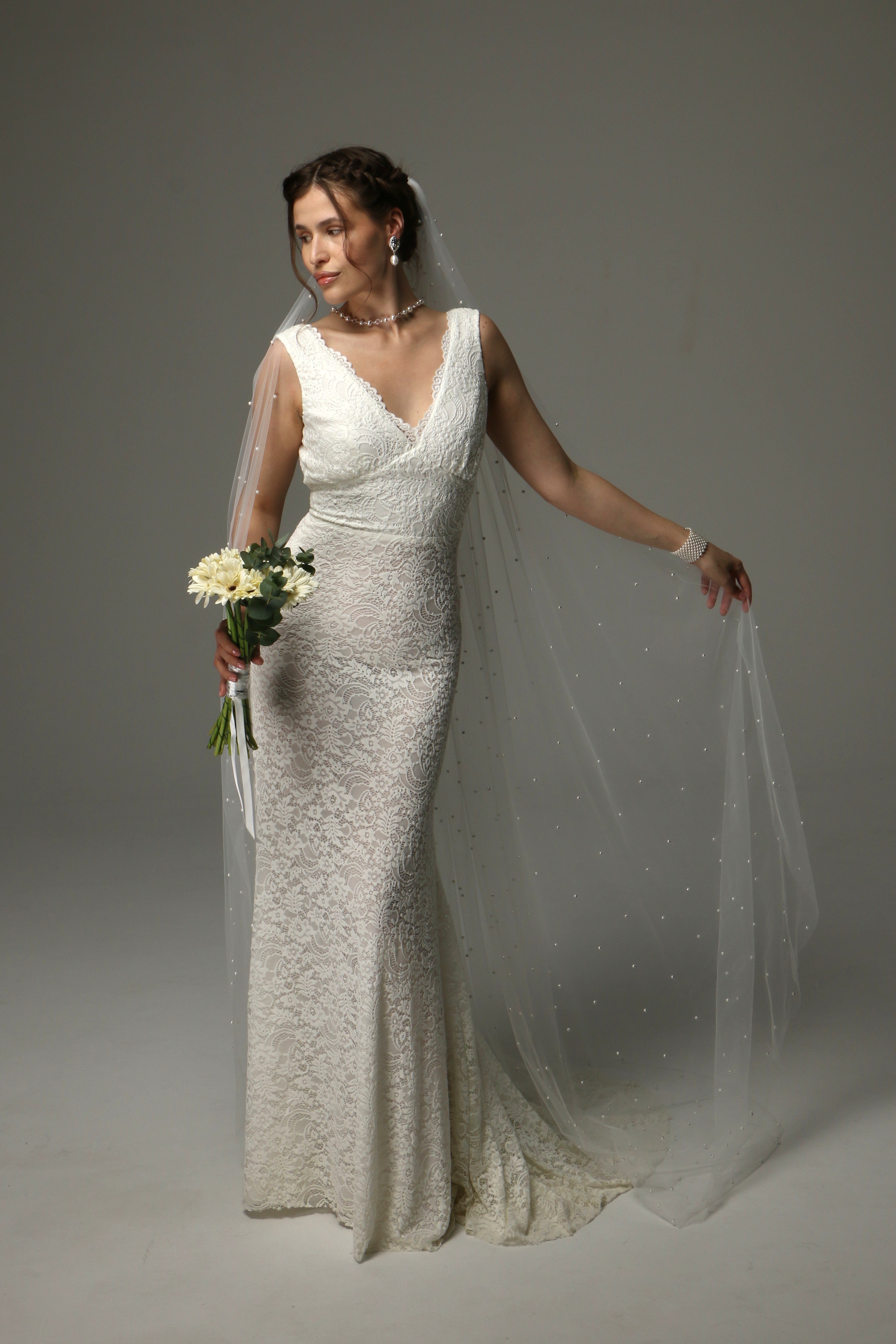Pearl Cathedral Wedding Veil – One Tier Soft Tulle Veil with Pearls