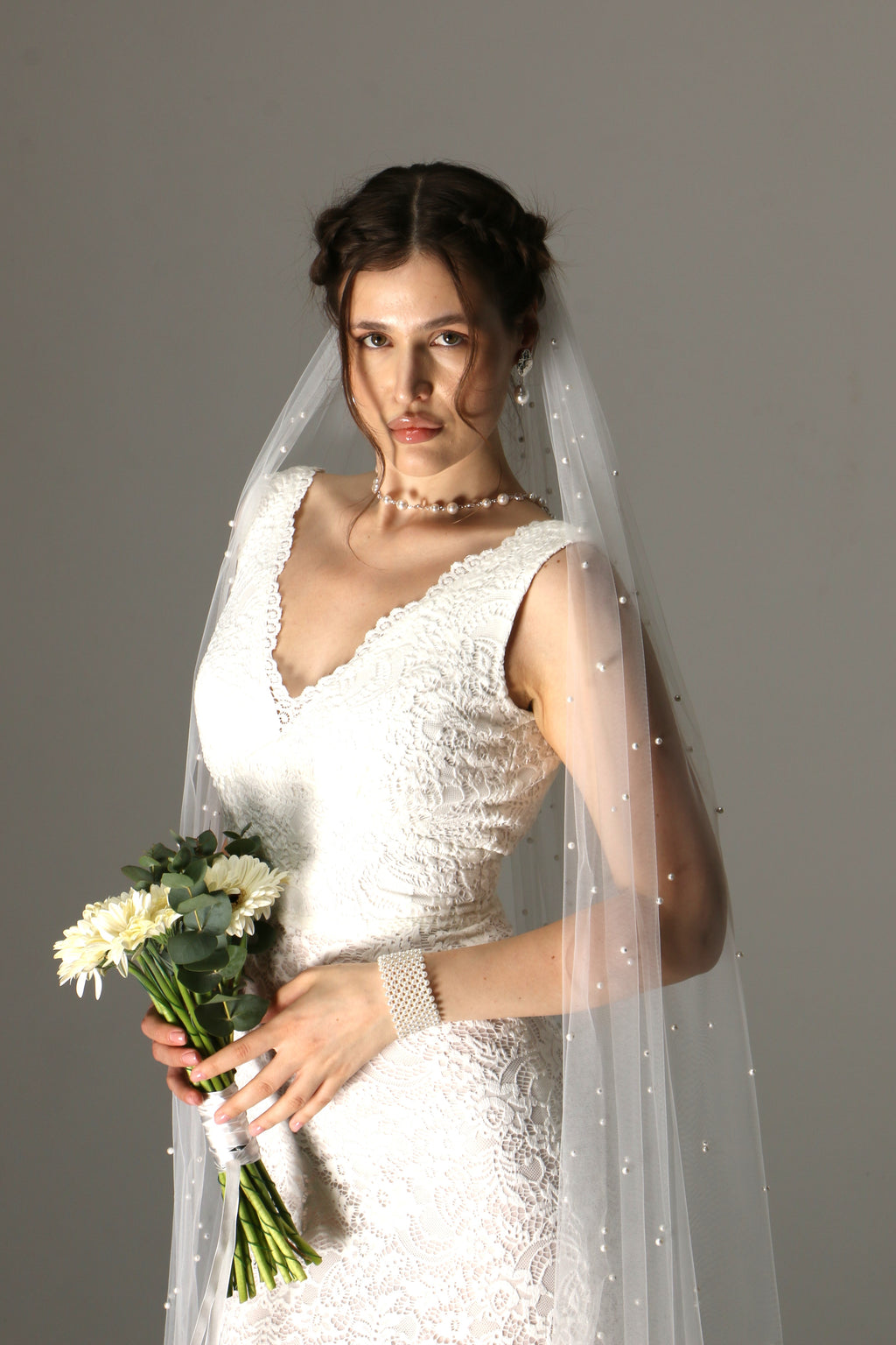 Pearl Cathedral Wedding Veil – One Tier Soft Tulle Veil with Pearls