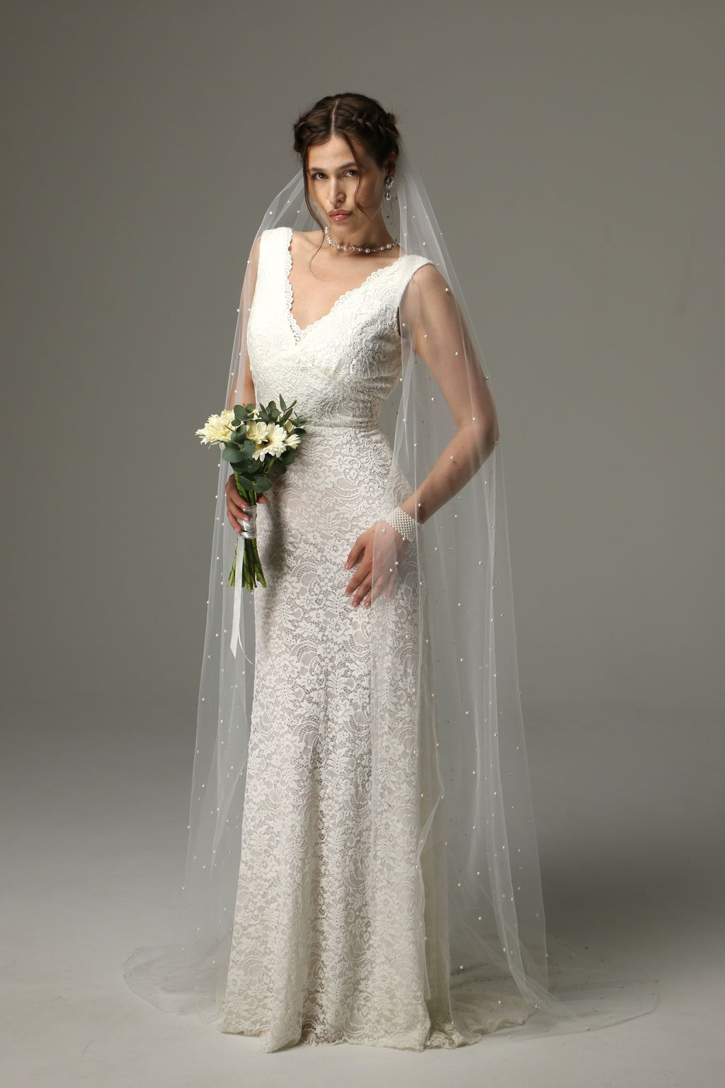 Pearl Cathedral Wedding Veil – One Tier Soft Tulle Veil with Pearls