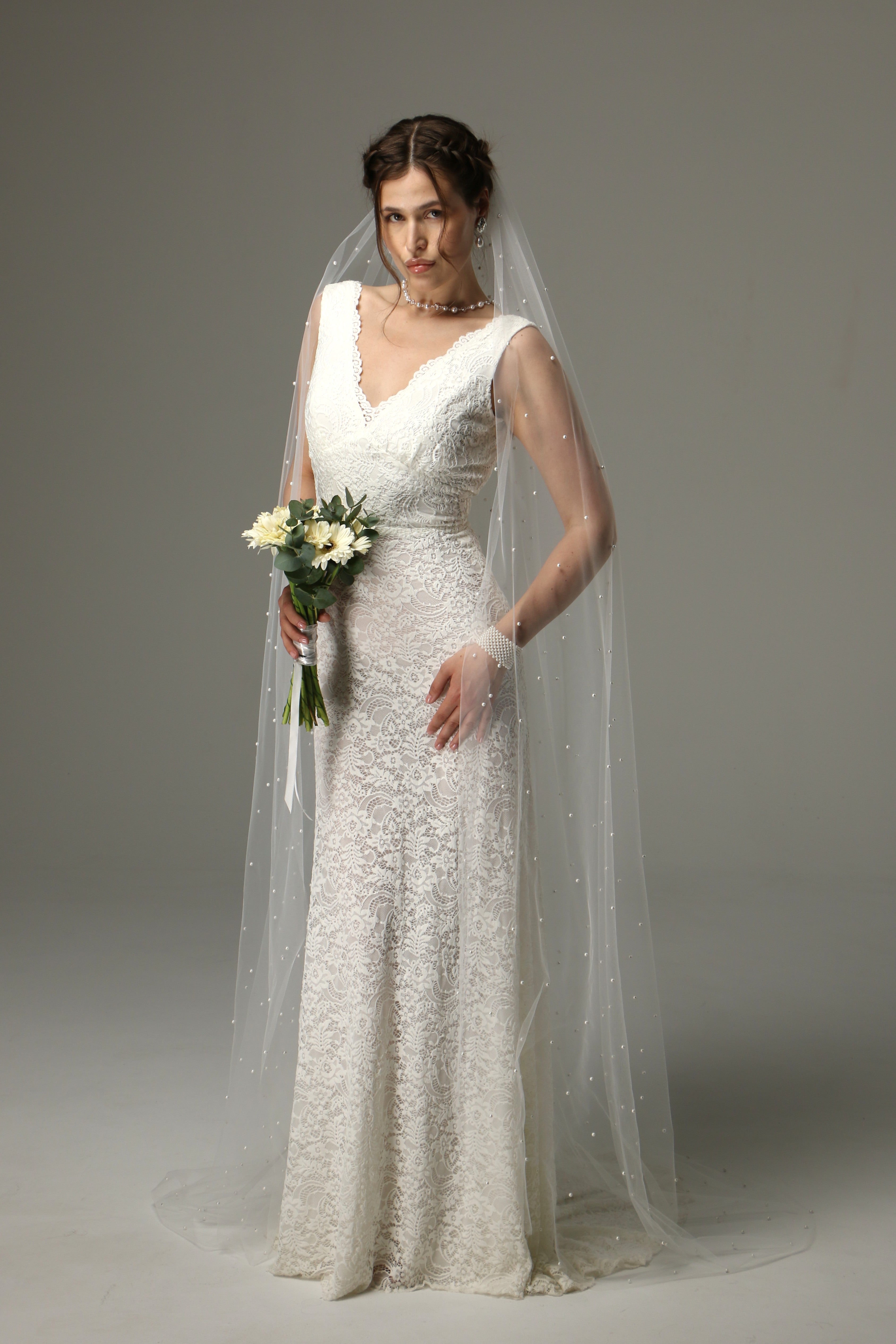 Pearl Cathedral Wedding Veil – One Tier Soft Tulle Veil with Pearls