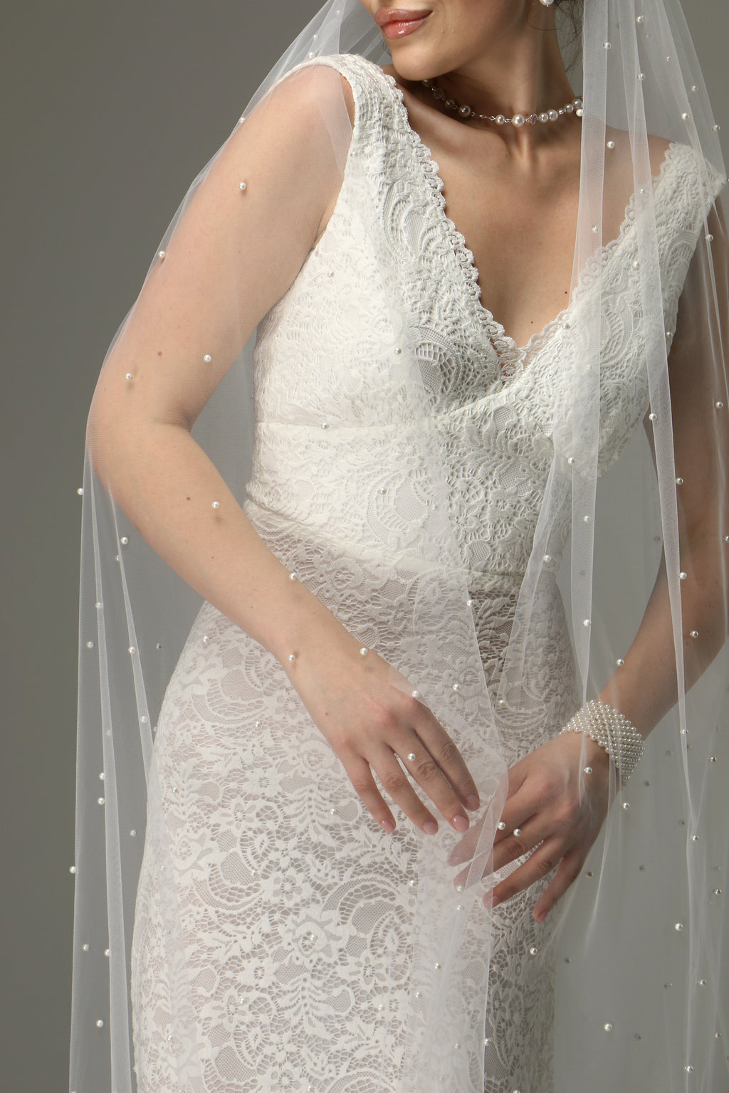 Pearl Cathedral Wedding Veil – One Tier Soft Tulle Veil with Pearls
