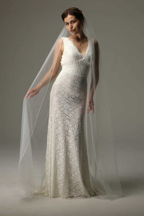 Pencil Edge Cathedral Wedding Veil – One Tier Soft Tulle Veil