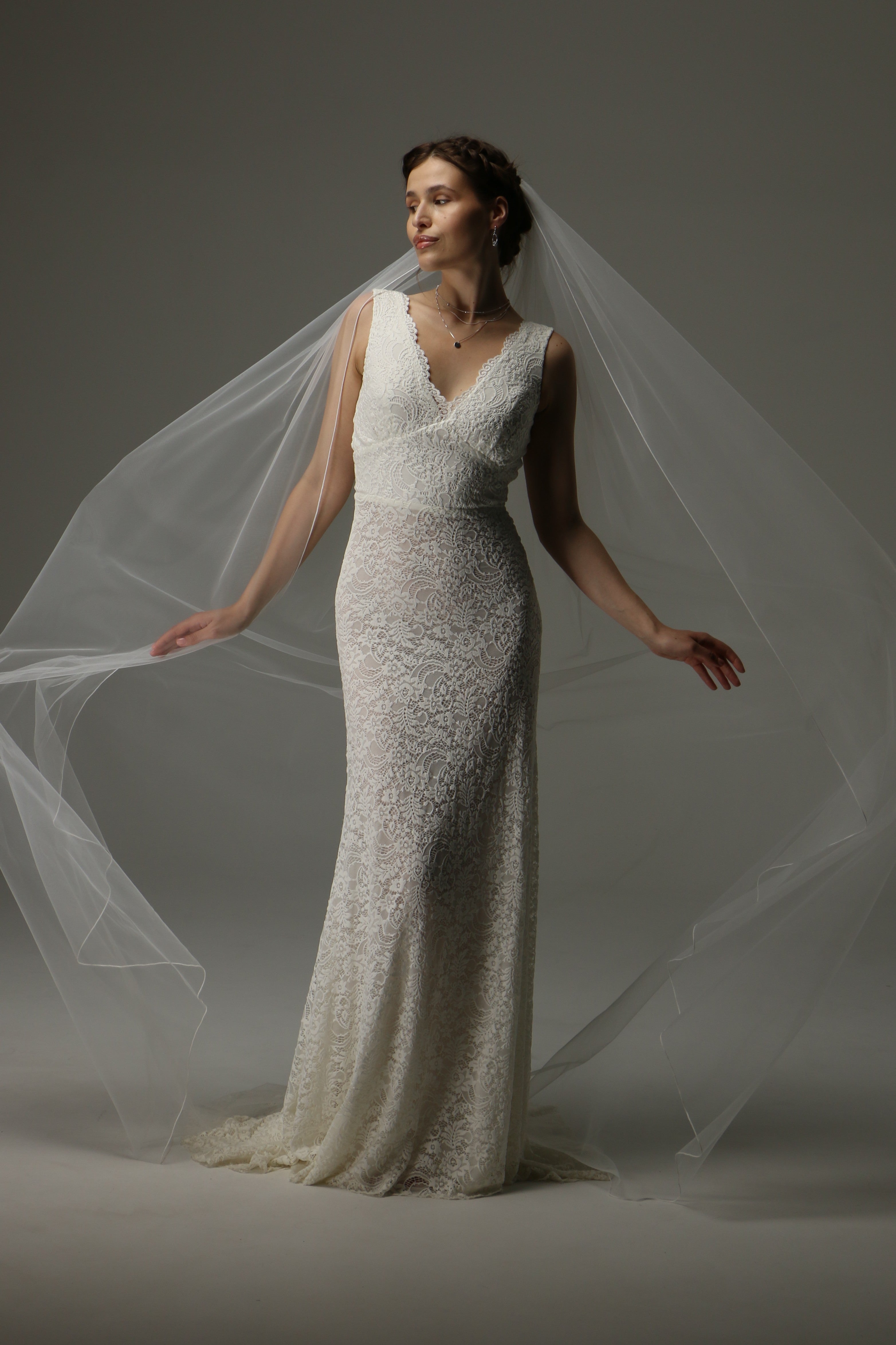 Pencil Edge Cathedral Wedding Veil – One Tier Soft Tulle Veil