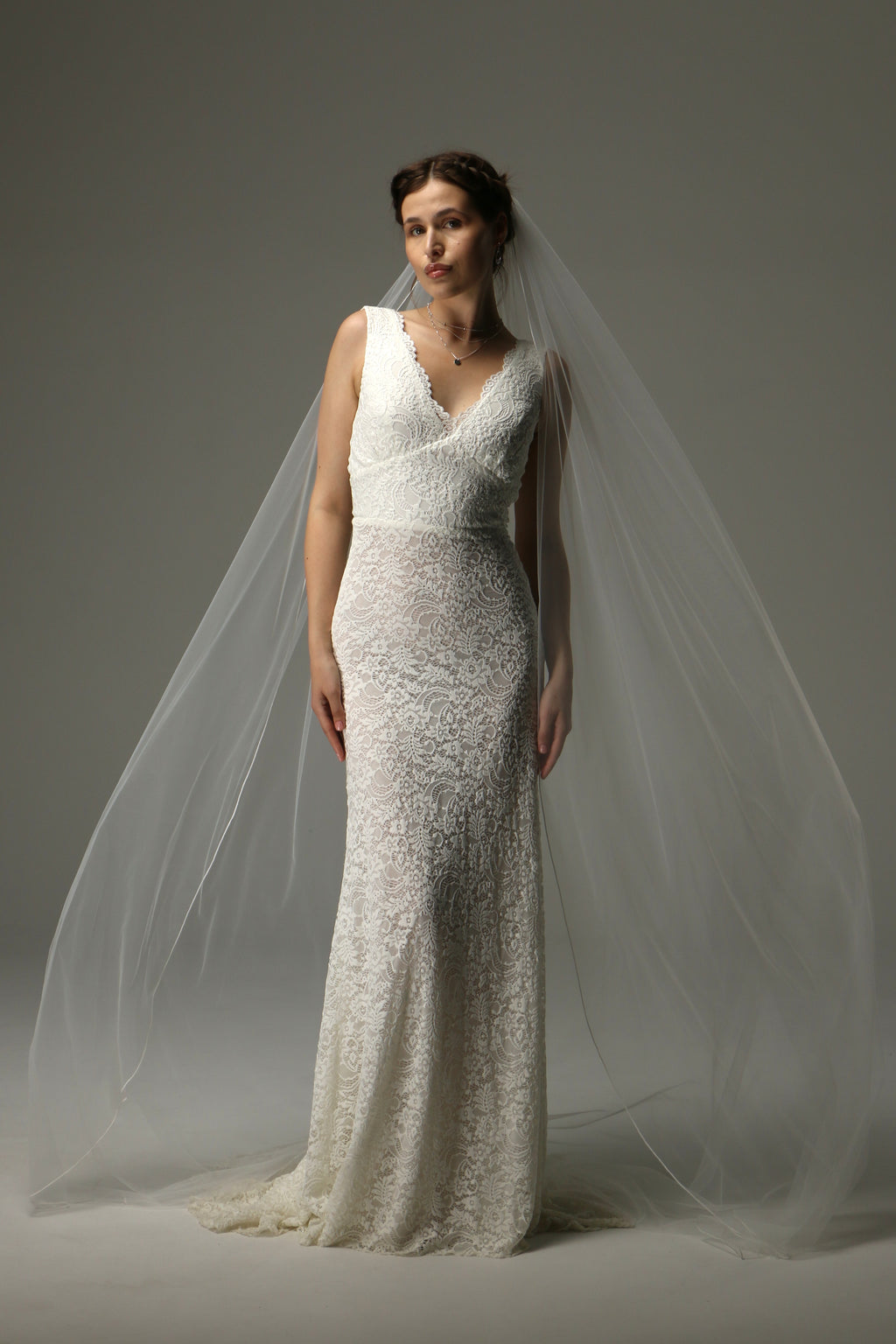 Pencil Edge Cathedral Wedding Veil – One Tier Soft Tulle Veil