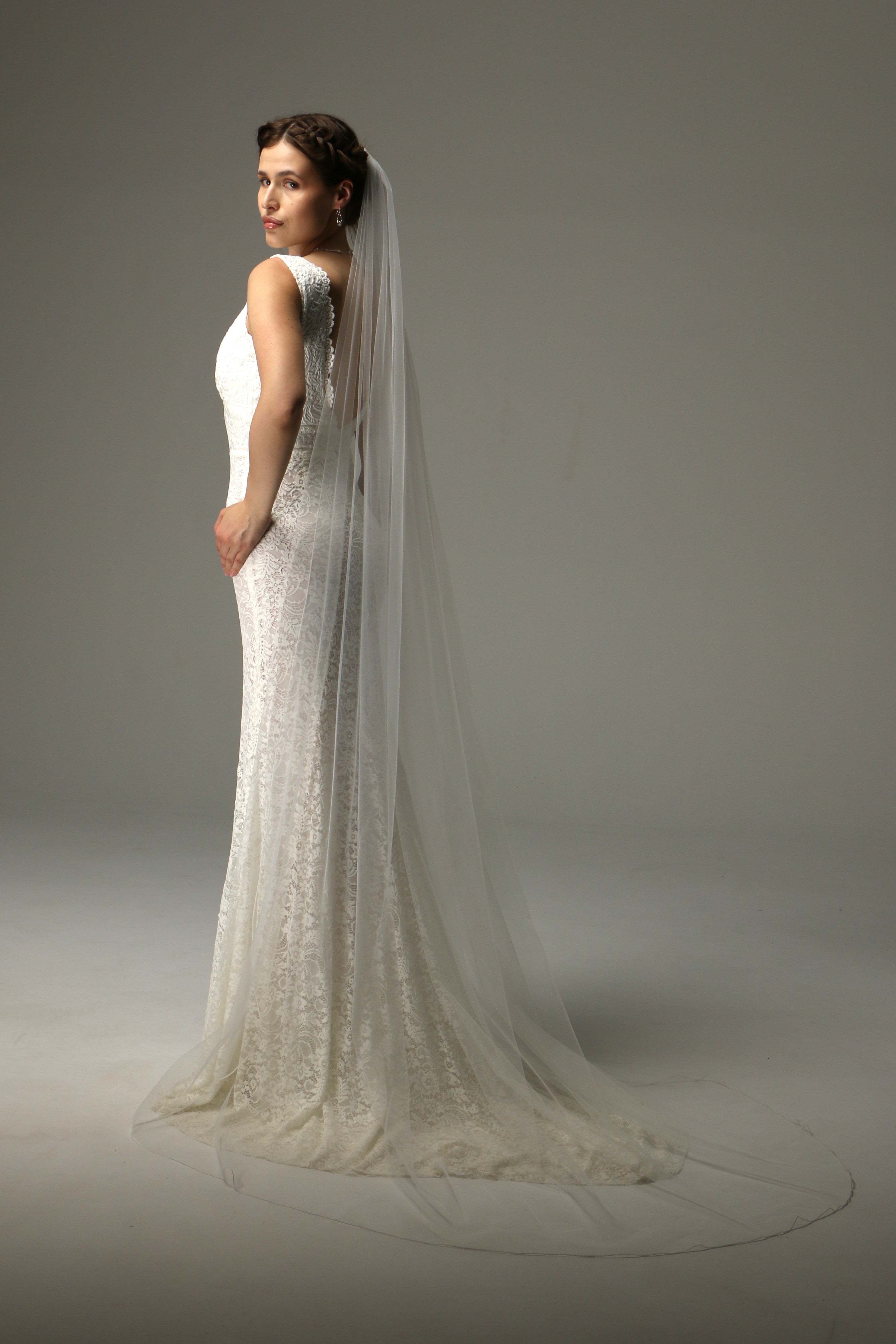 Pencil Edge Cathedral Wedding Veil – One Tier Soft Tulle Veil