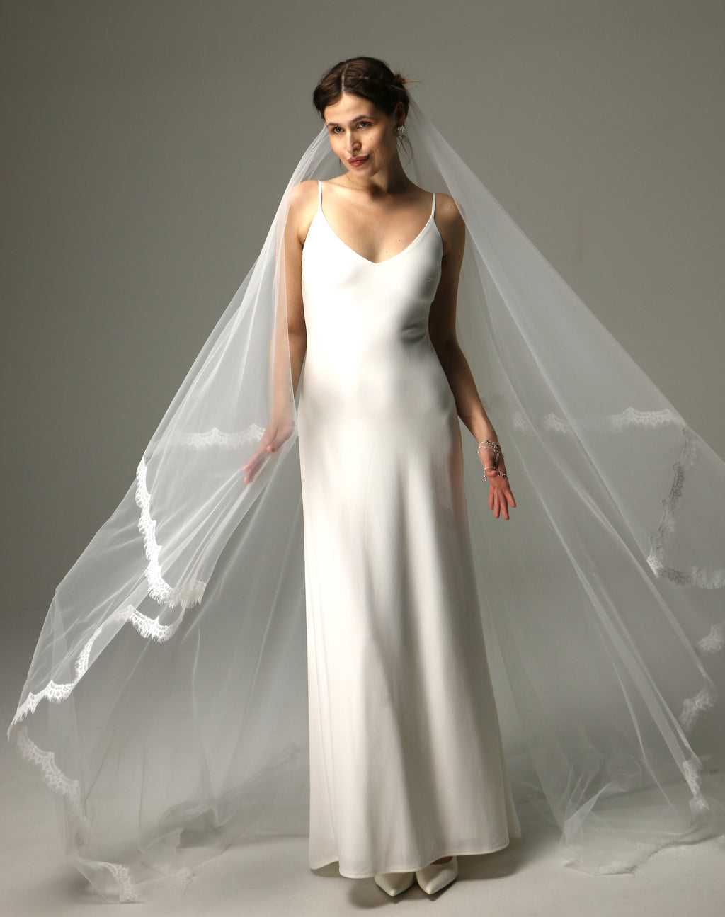 Two Tier Chantilly Lace Wedding Veil – Cathedral Bridal Veil