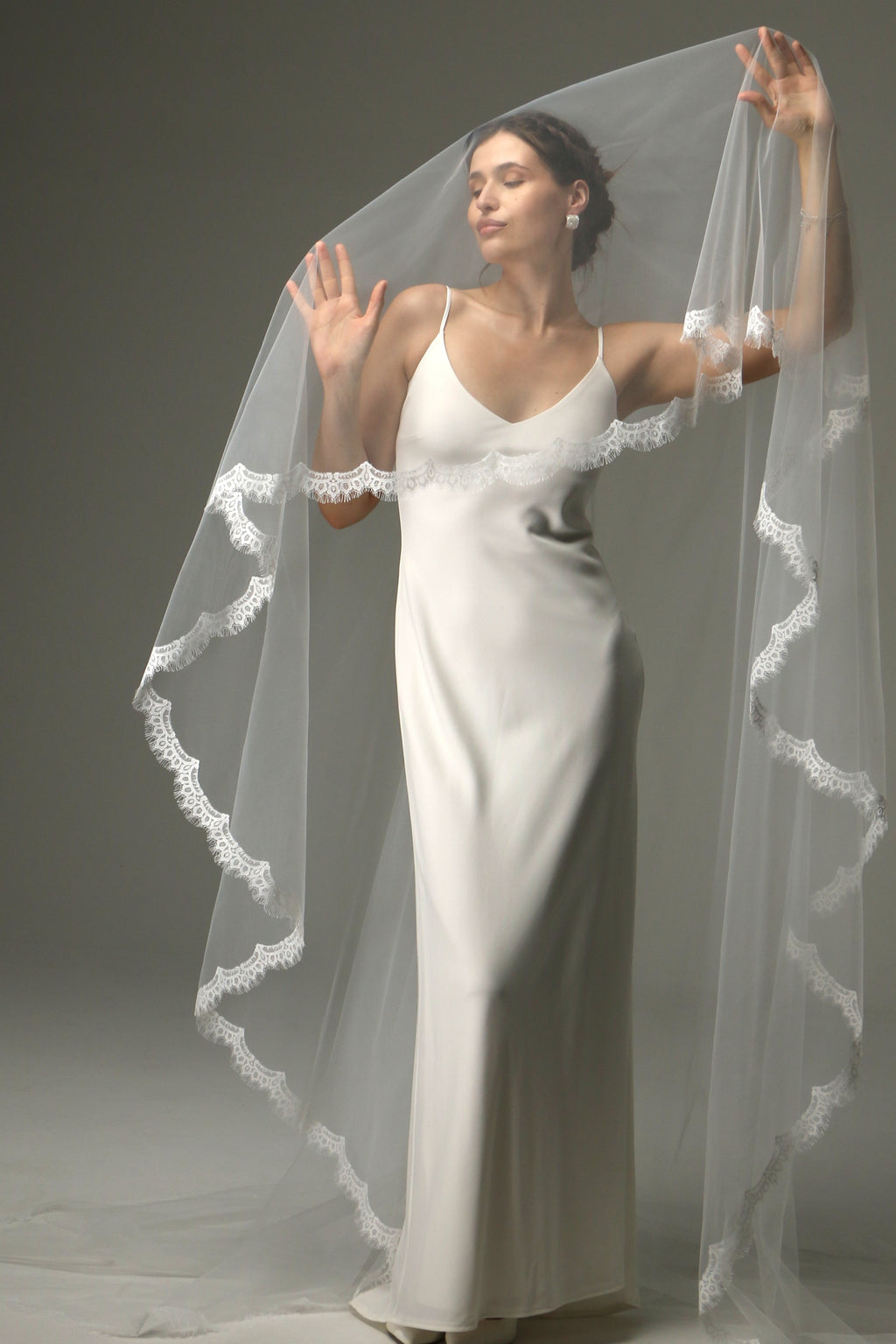 Two Tier Chantilly Lace Wedding Veil – Cathedral Bridal Veil