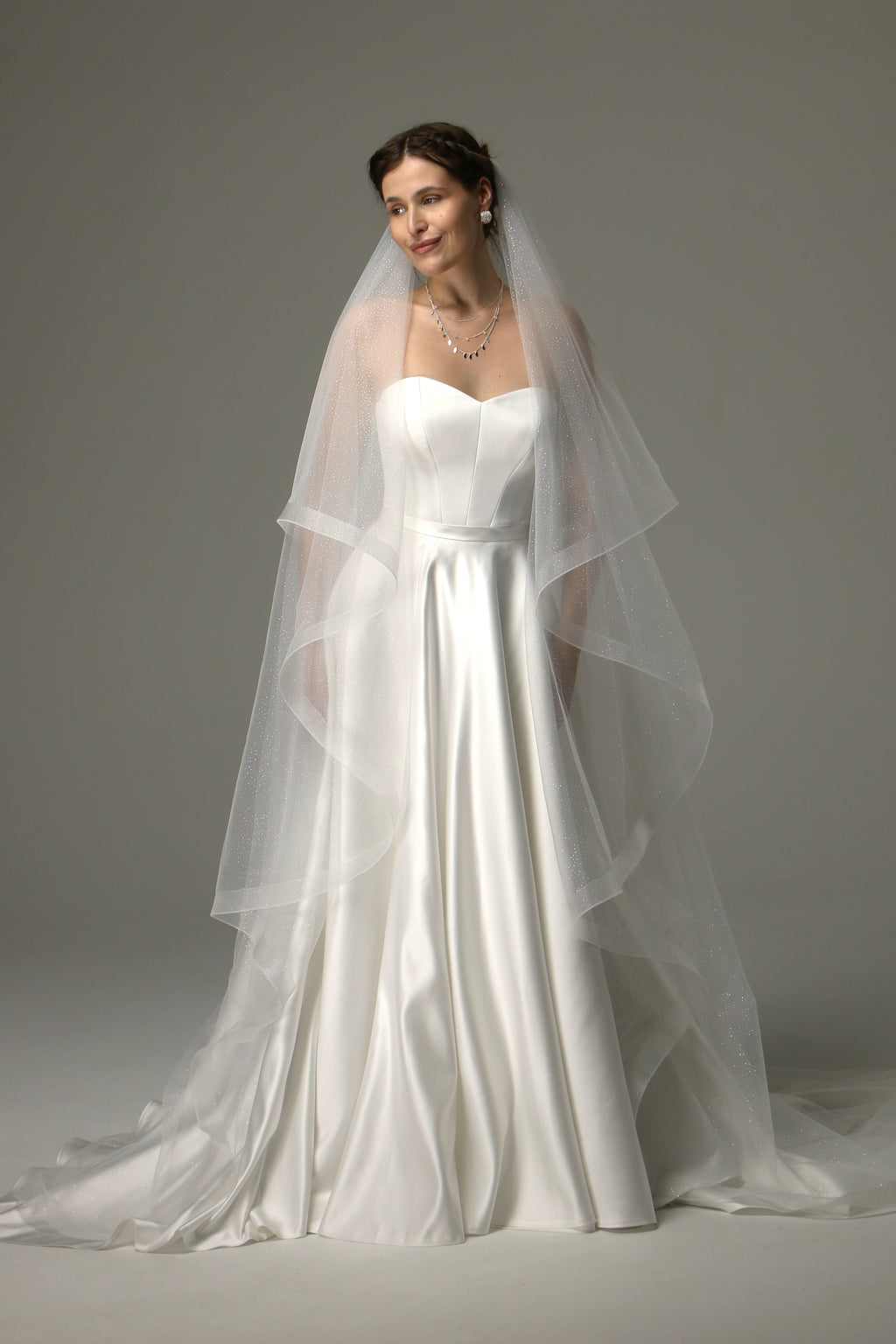 Sparkle Cathedral Wedding Veil – Two Tier Veil with Horsehair Trim