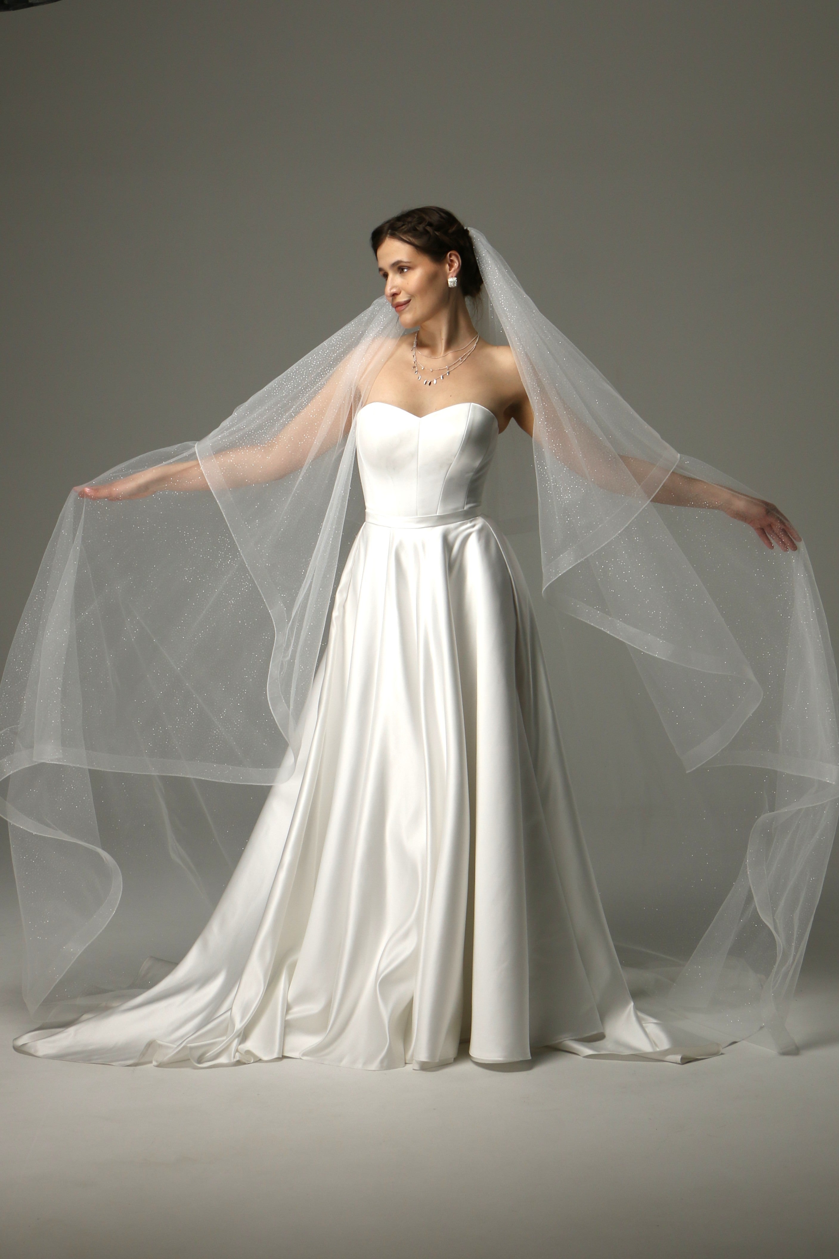 Sparkle Cathedral Wedding Veil – Two Tier Veil with Horsehair Trim